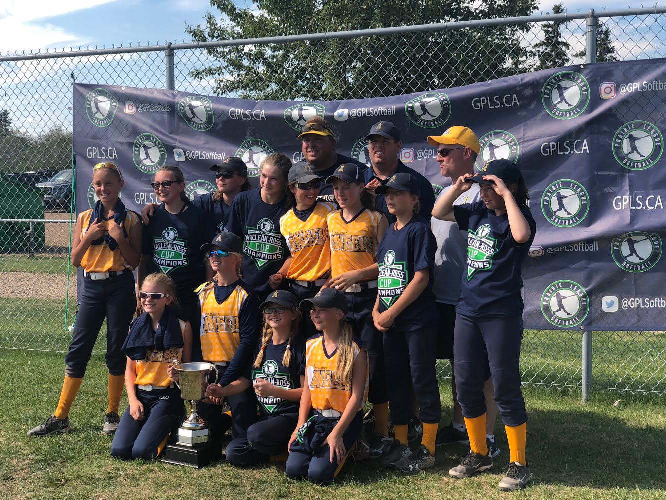 Prairie League Softball site by RAMP InterActive